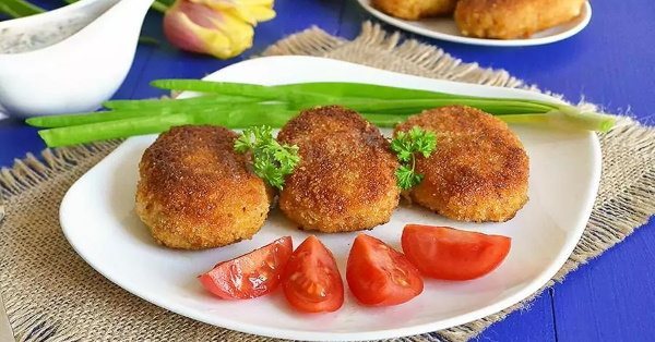 Котлеты из рыбного фарша. Рецепты в духовке из карпа, минтая, лосося, горбуши, трески, щуки, судака