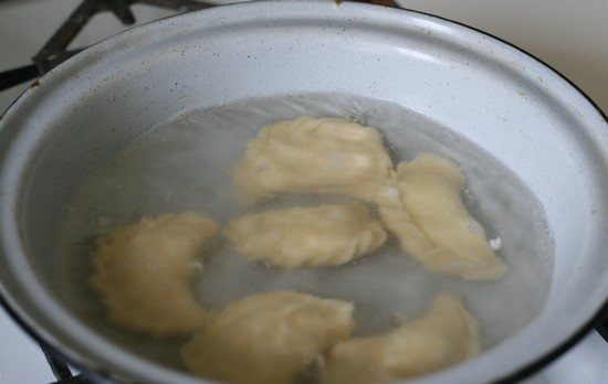 Сколько минут варить вареники