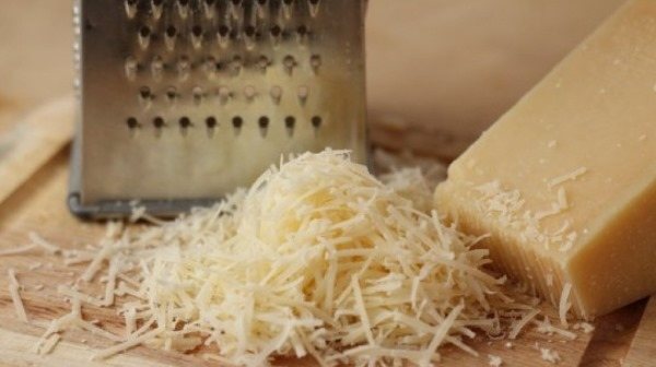 Сырные корзиночки для салата. Рецепты на сковороде, в микроволновке, духовке с начинками